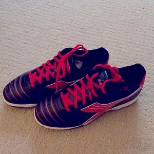 Brand New Diadora Soccer Cleats